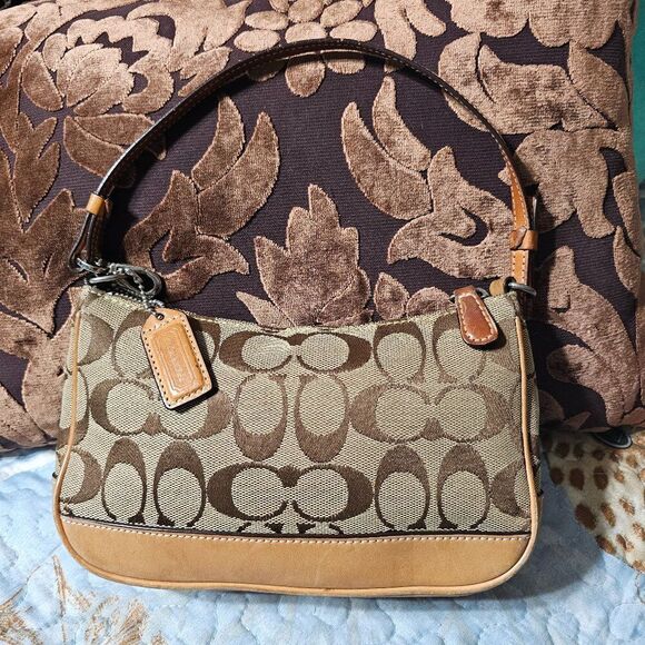 2003 Vintage y2k Coach Demi Shoulder Bag in Signature Monogram Purse - Picture 1 of 8